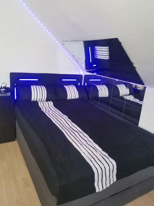 Wohnung Am Kurpark Mit Privater Innensauna & Led! Schluesselbox 보파르트 외부 사진